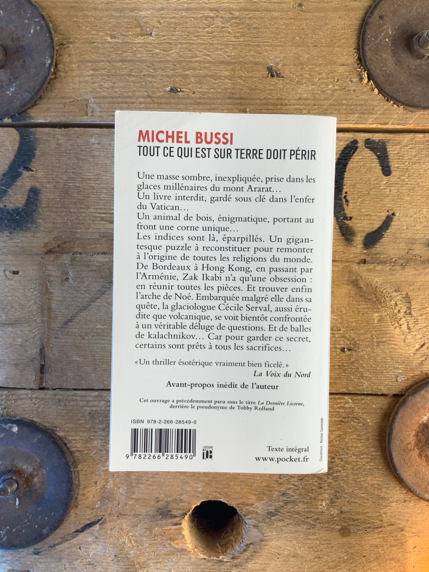 Tout ce qui est sur terre doit périr : la dernière licorne - Michel Bussi