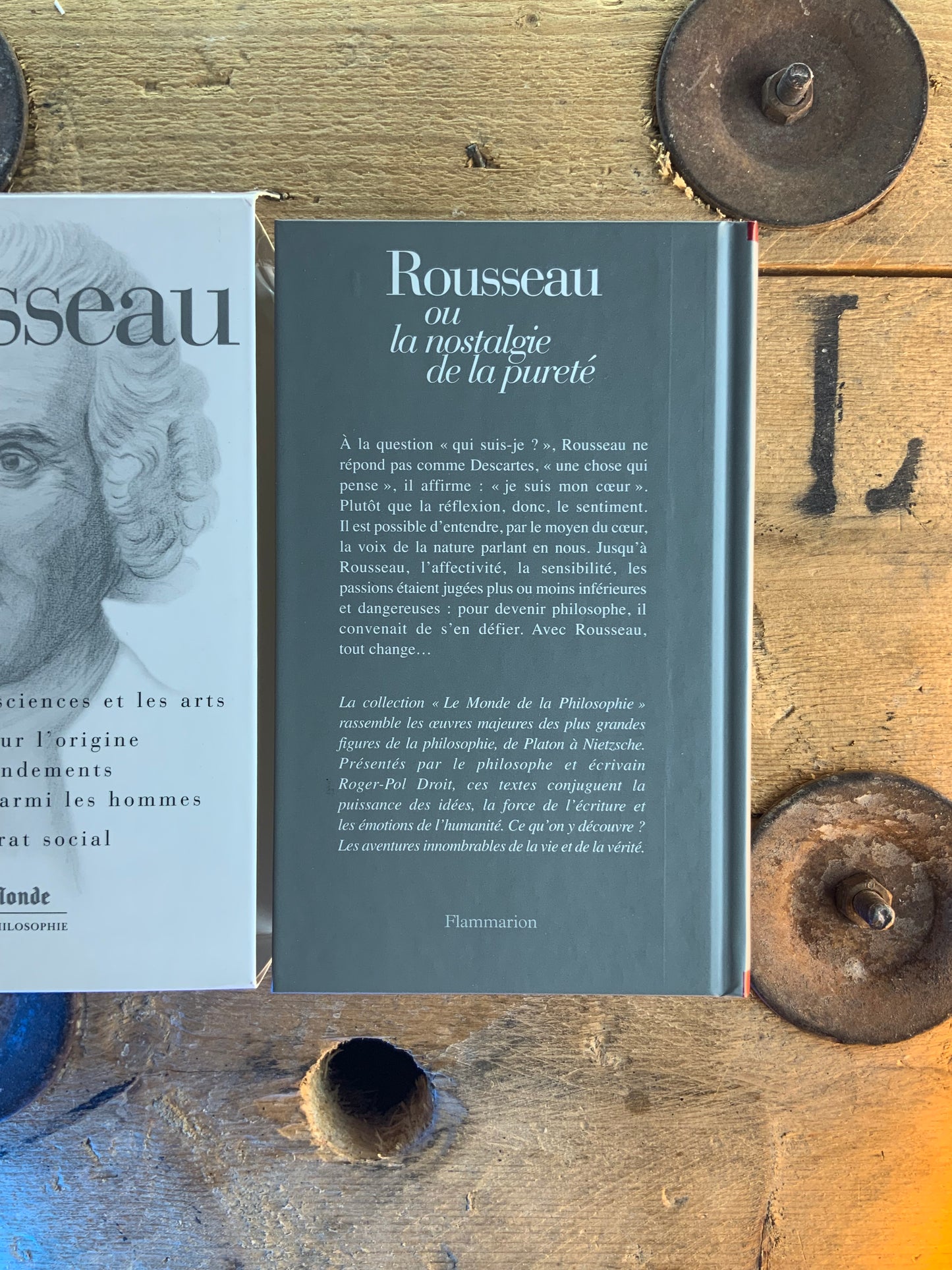 Discours sur les sciences et les arts . Discours sur l’origine et les fondements de l’inégalité parmi les hommes . Du contrat social - Jean-Jacques Rousseau
