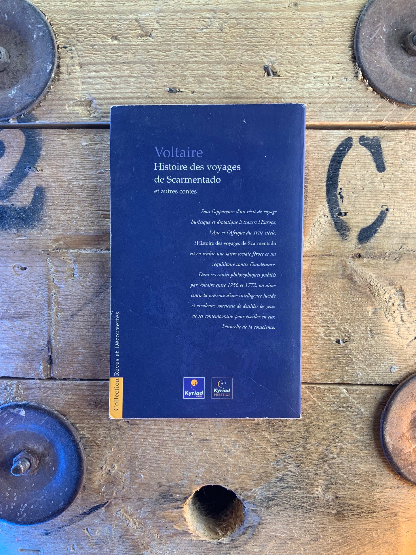Histoire des voyages de Scaramendato et autres contes - Voltaire