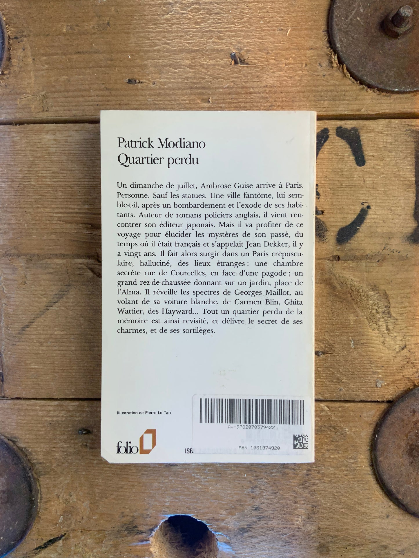 Quartier perdu - Patrick Modiano