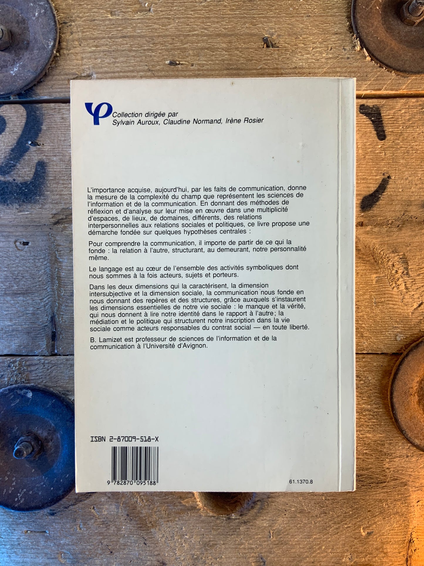 Les lieux de la communication - Bernard Lamizet