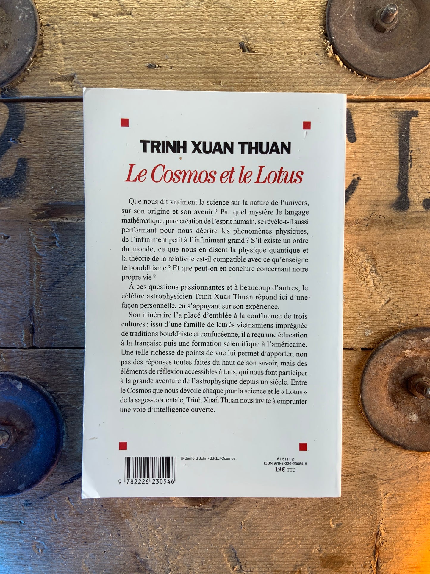 Le Cosmos et le Lotus - Trinh Xuan Thuan