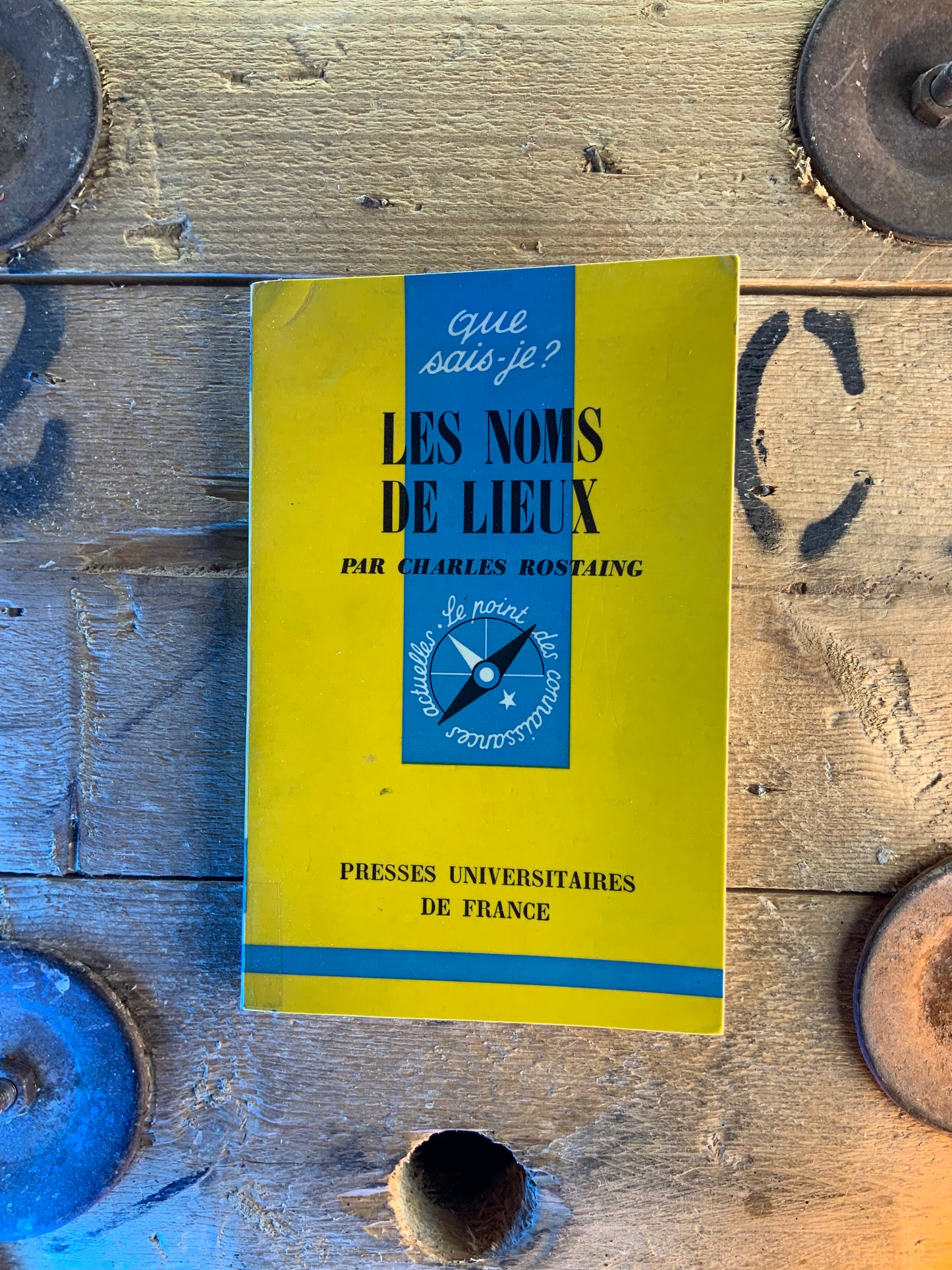 Les noms des lieux - Charles Rostaing