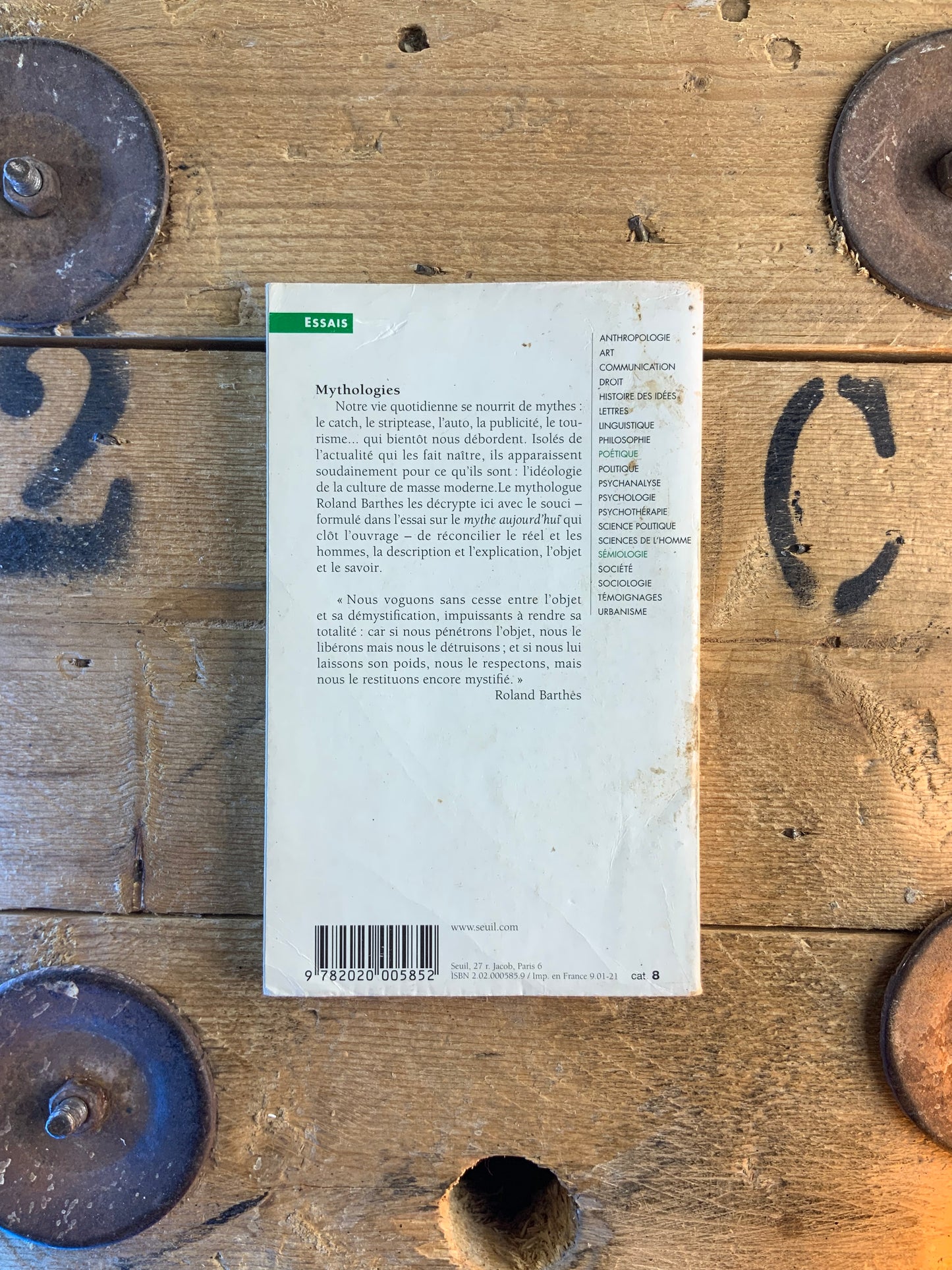 Mythologies - Roland Barthes
