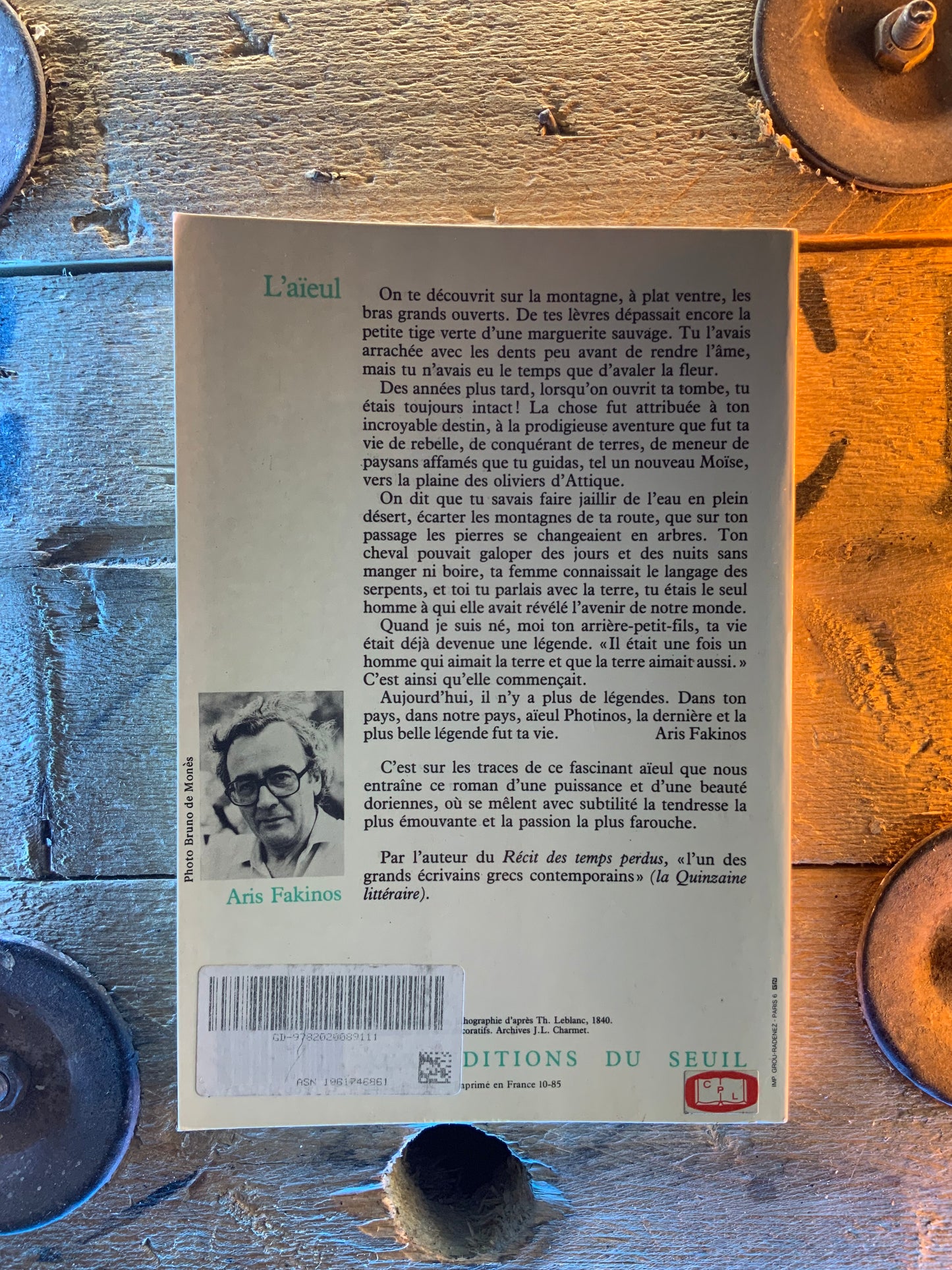 L’aïeul - Aris Fakinos