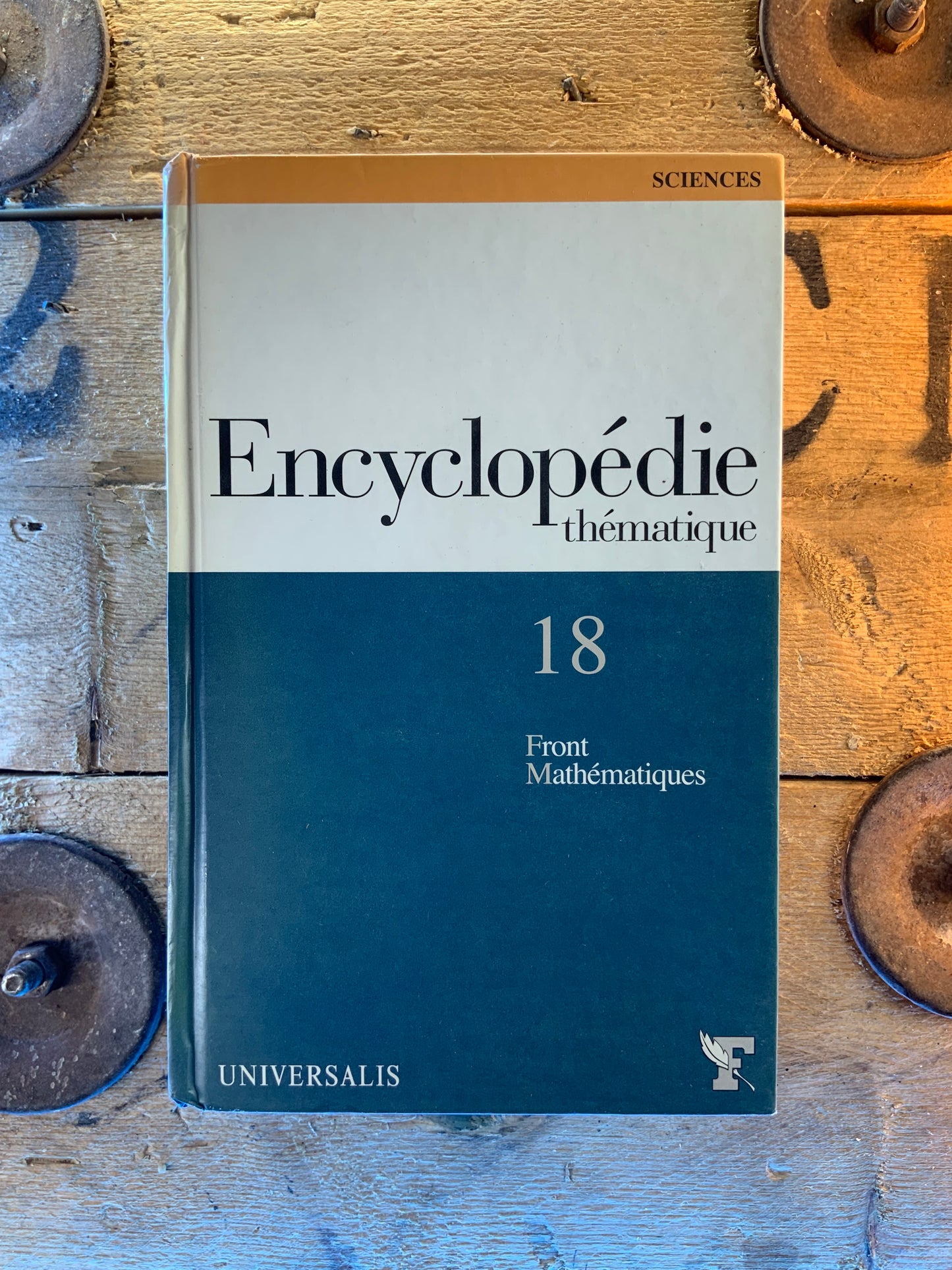 [ENCYCLOPÉDIE THÉMATIQUE] Les Essentiels d’Universalis (20 livres)