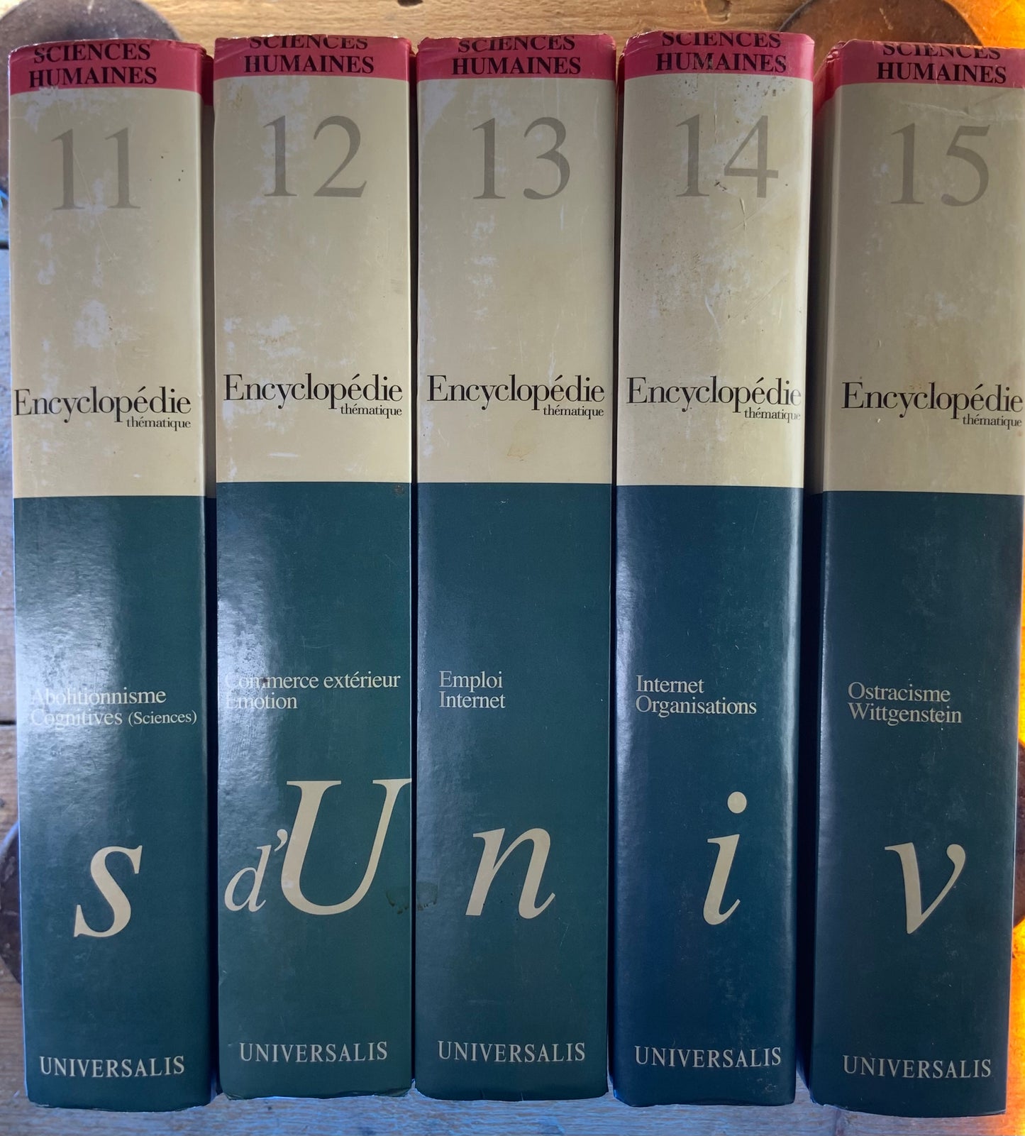 [ENCYCLOPÉDIE THÉMATIQUE] Les Essentiels d’Universalis (20 livres)