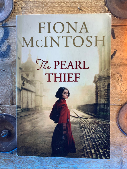 The pearl thief - Fiona Mcintosh