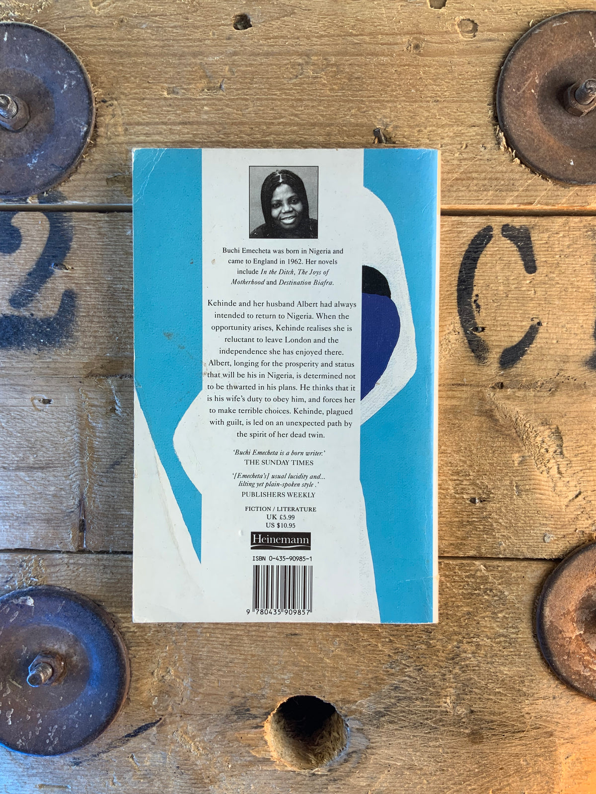 Kehnide - Buchi Emecheta