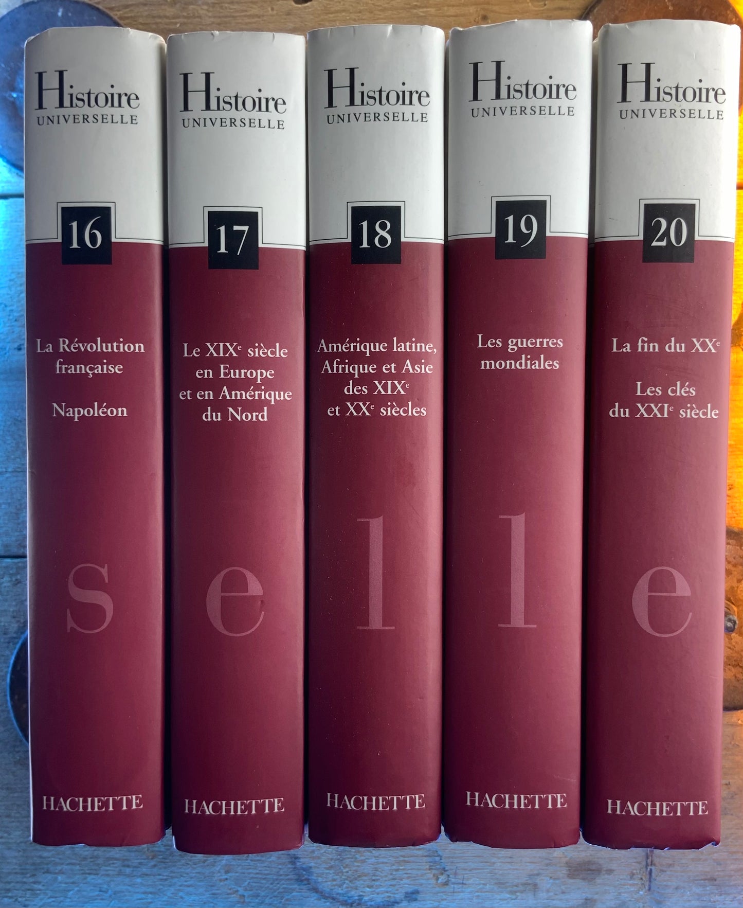 [Encyclopédie] L’histoire Universelle  20 volumes