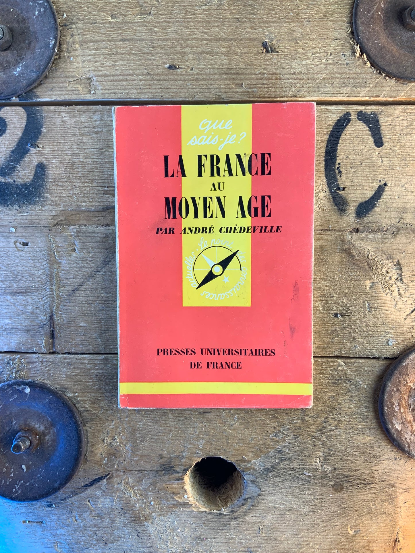 La France au Moyen Âge - André Chédeville
