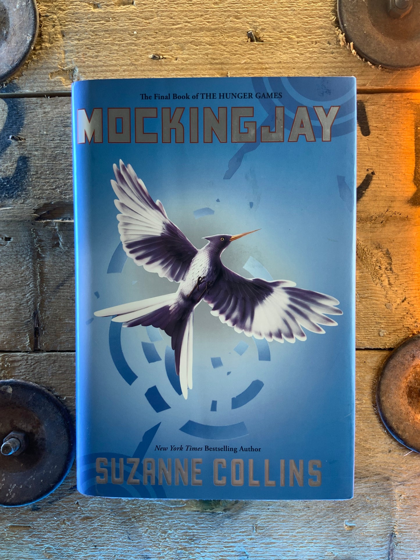 Mockingjay - Suzanne Collins