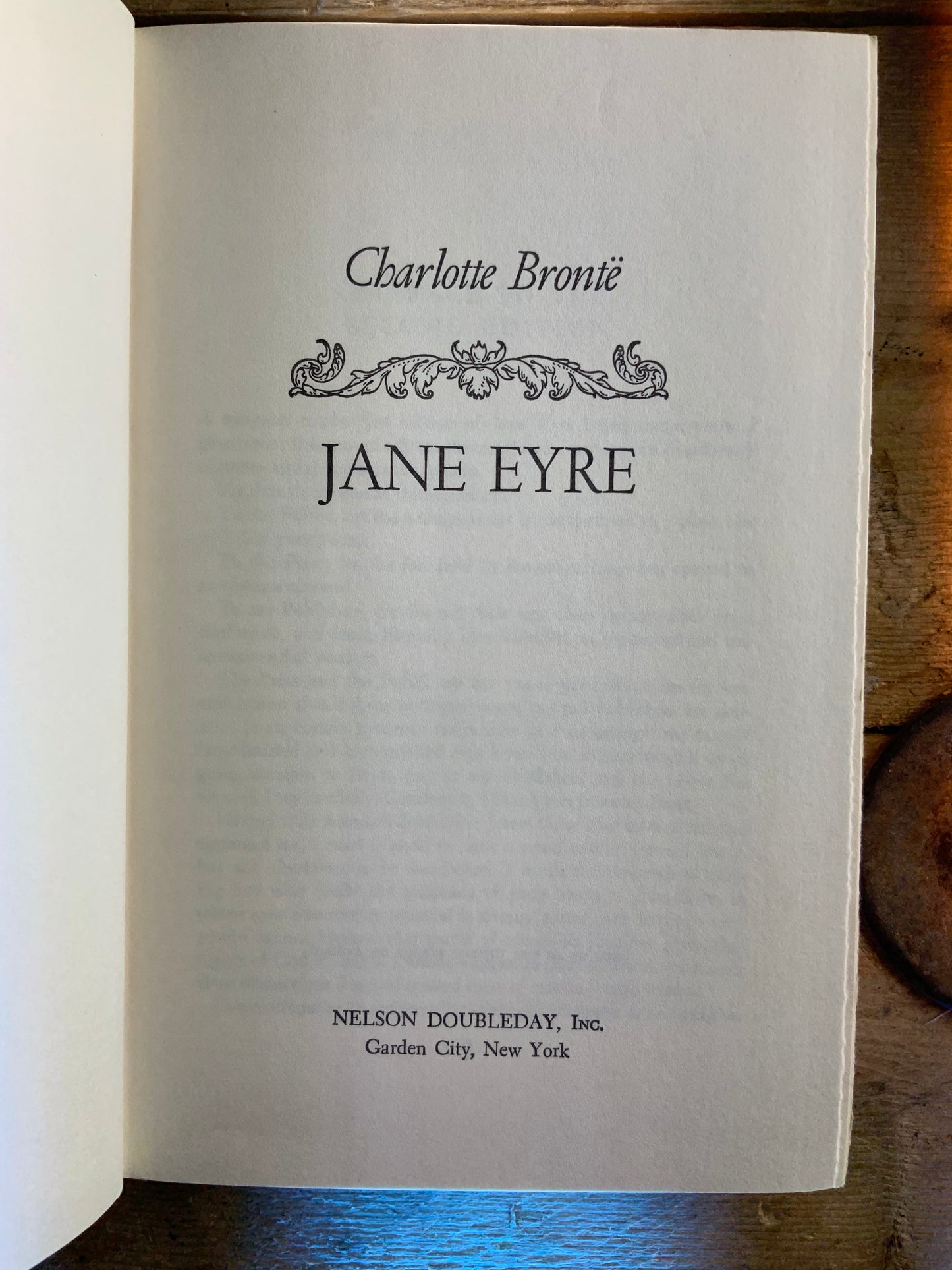 Jane Eyre - Charlotte Brontë