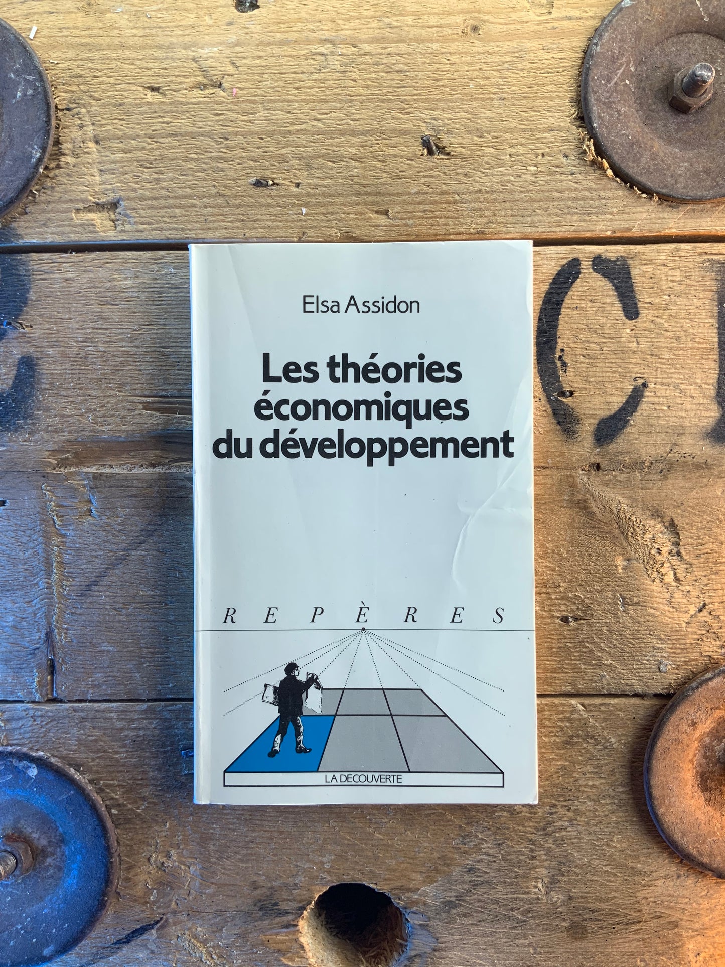 Les théories économiques du développement - Elsa Assidon