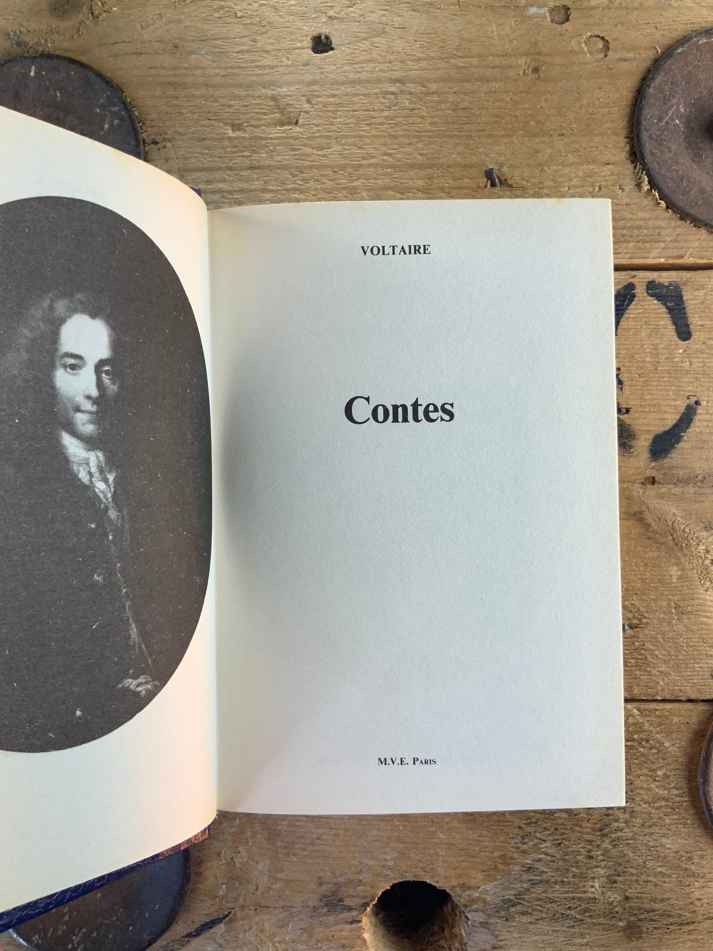 Contes - Voltaire