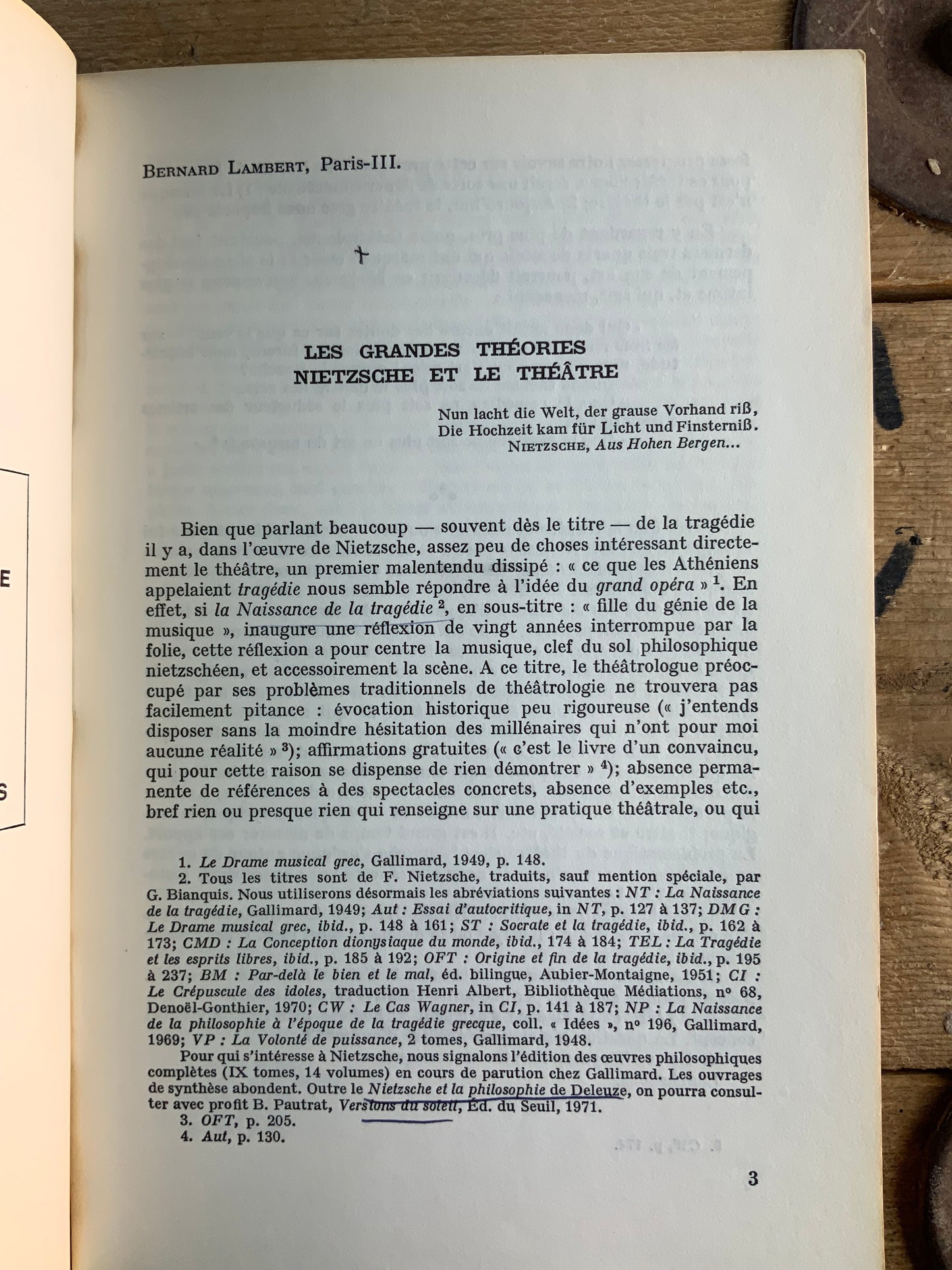 La scène : Les grands théories Nietzsche et le théâtre - Bernard Lambert | La critique du théâtre au théâtre Aristophane, Molière, Brecht - Jacques Nichet … [ Revue Littérature ] Février 1973 - n° 9