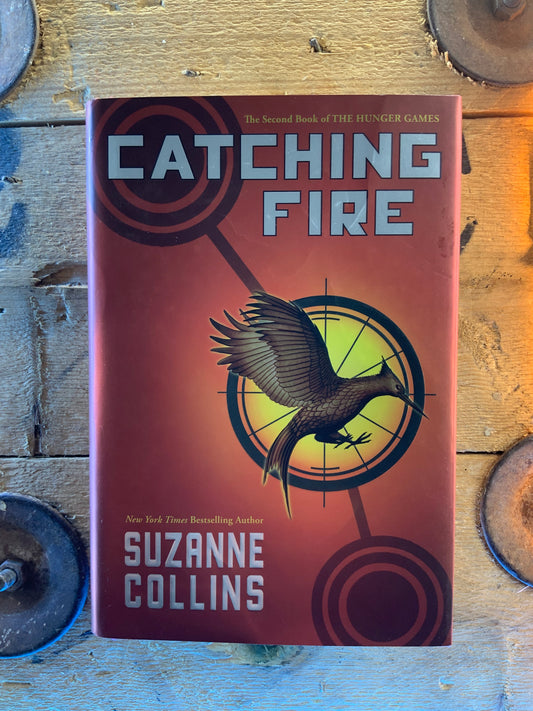 Catching fire - Suzanne Collins