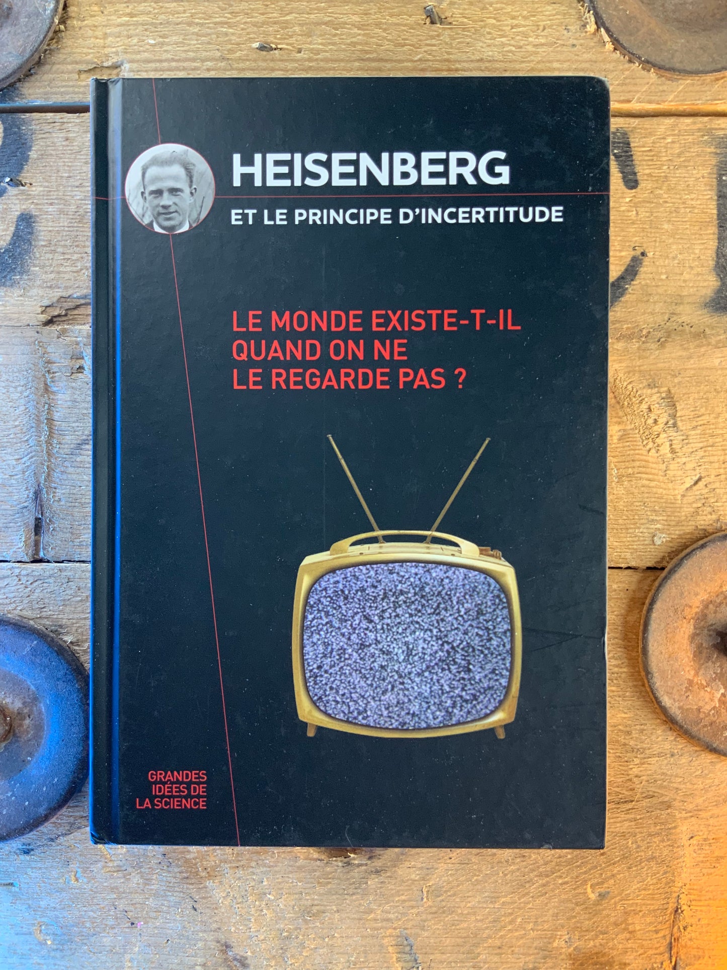 Heisenberg et le principe d’incertitude : le monde existe-t-il quand on ne le regarde pas ?