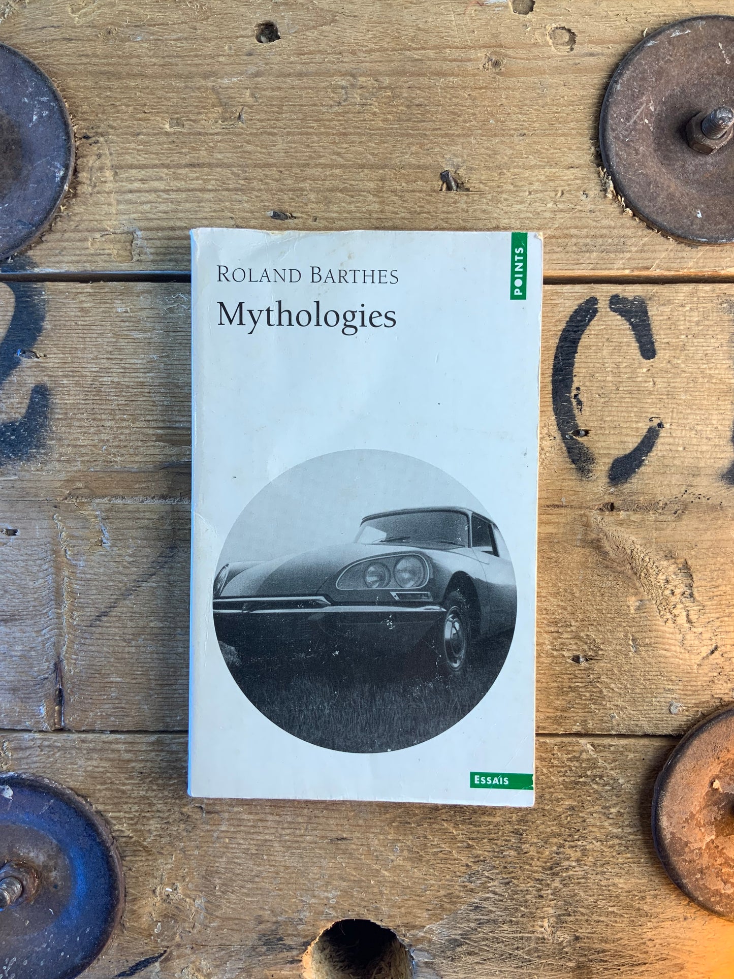 Mythologies - Roland Barthes
