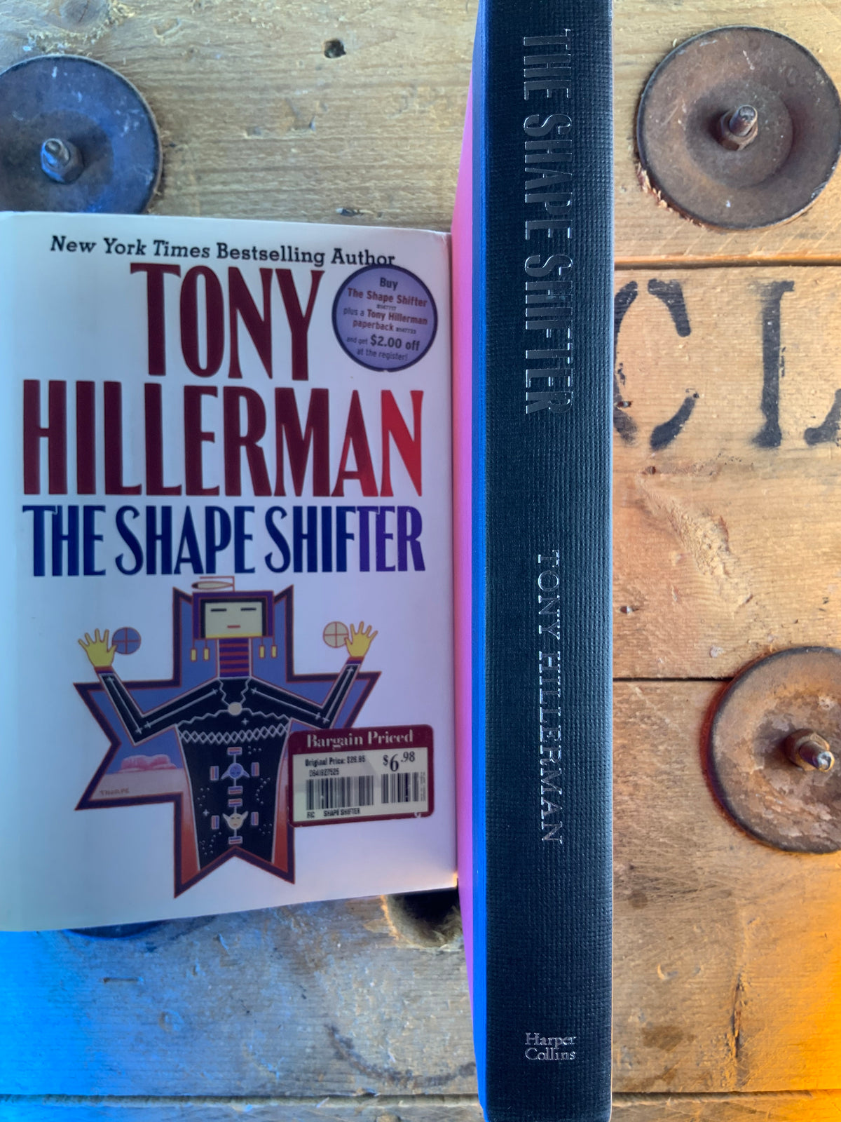 The shape shifter - Tony Hillerman
