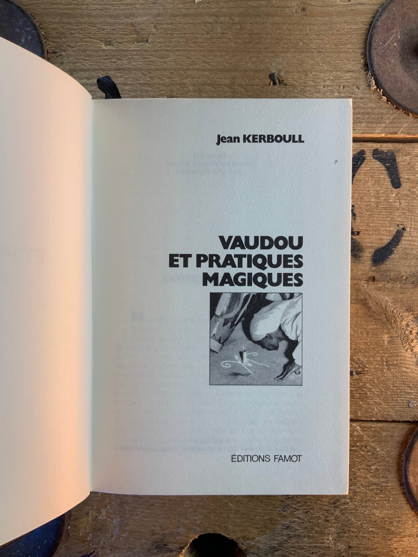 Collection culte : Paranormal, miracles, magie et spiritisme – édition Famot en 14 volumes