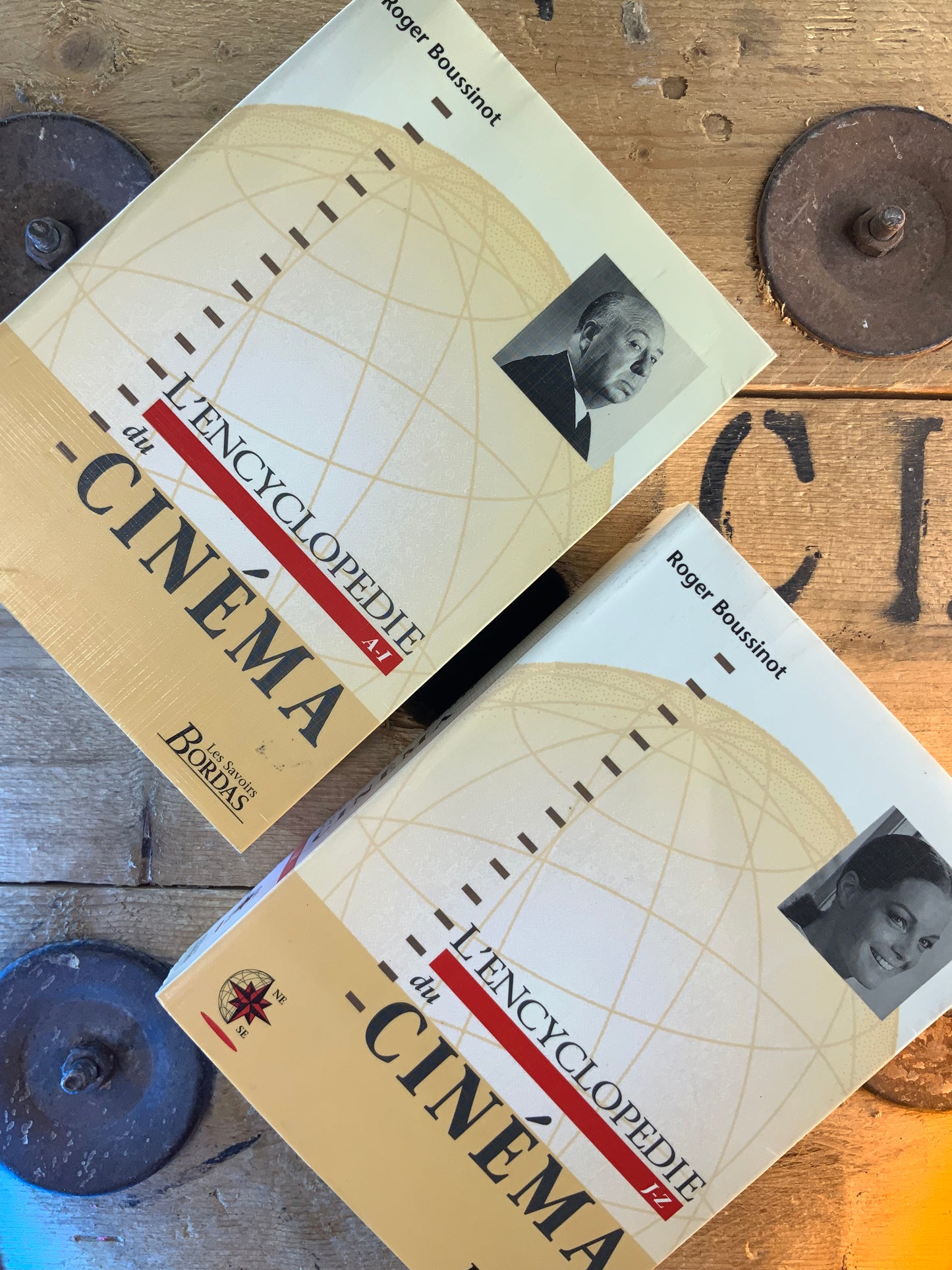 Encyclopédie du Cinéma A-I et J-Z - Roger Boussinot ( en 2 volumes )