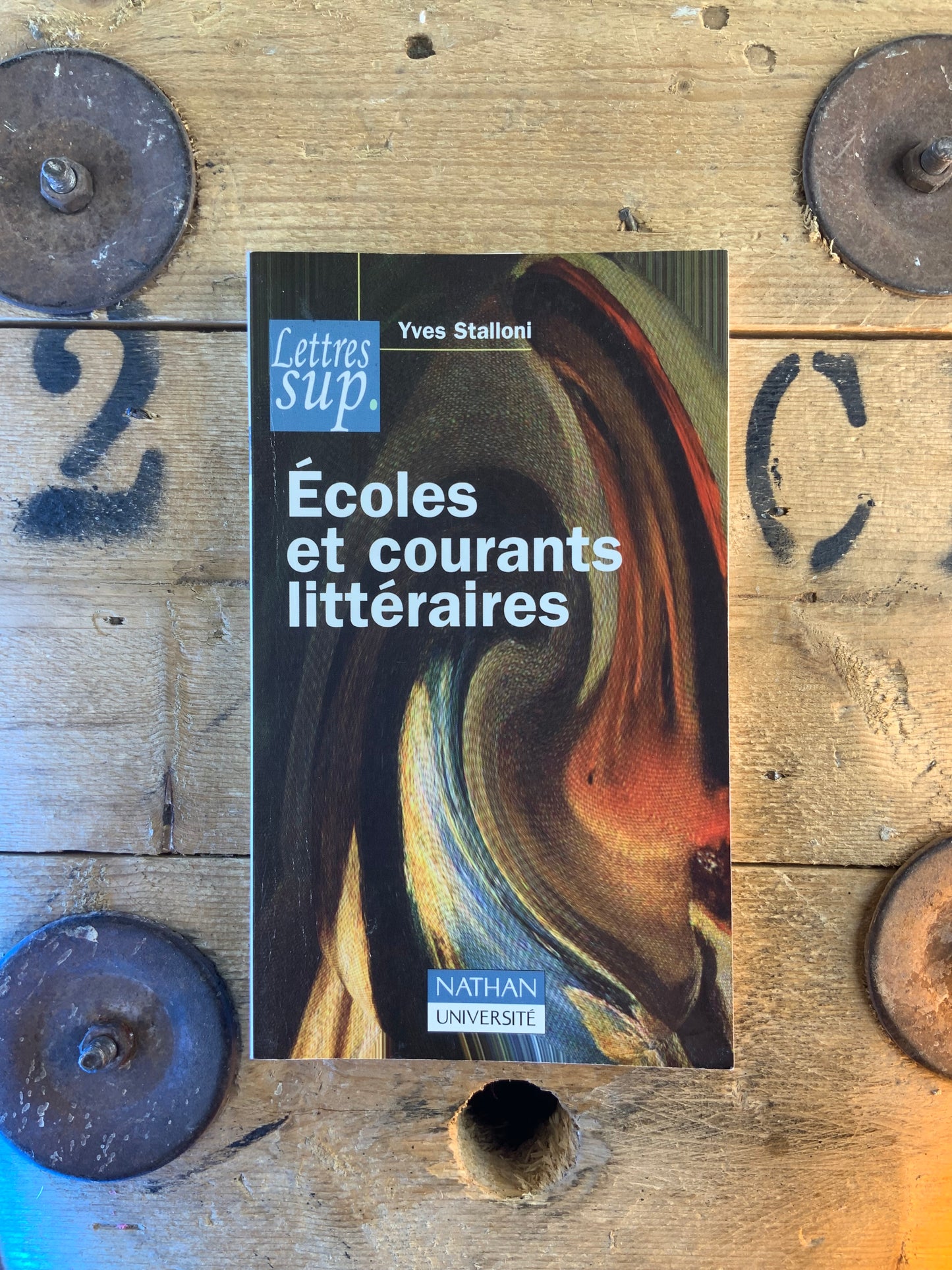 Écoles et courants littéraires - Yves Stalloni