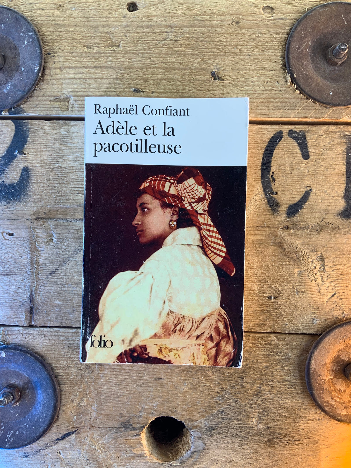 Adèle et la pacotilleuse - Raphael Confiant