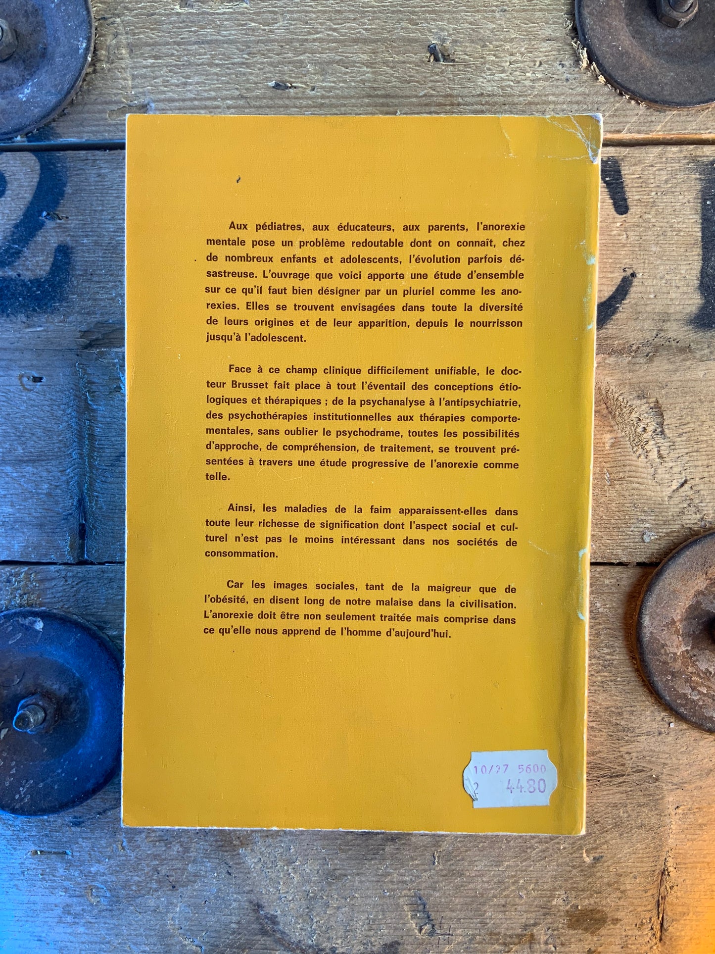L’assiette et le miroir : l’anorexie mentale de l’enfant et de l’adolescent - Dr. Bernard Brusset