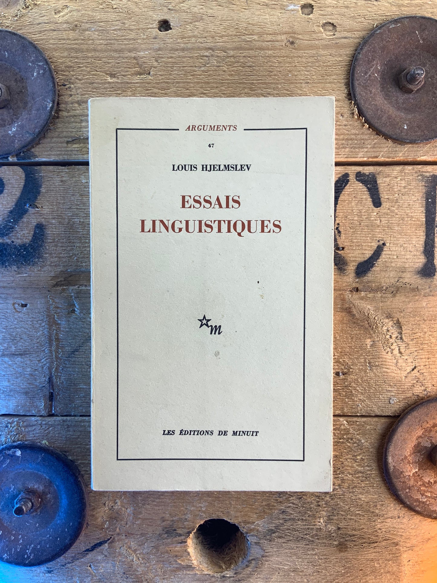 Essais linguistiques - Louis Hjelmslev