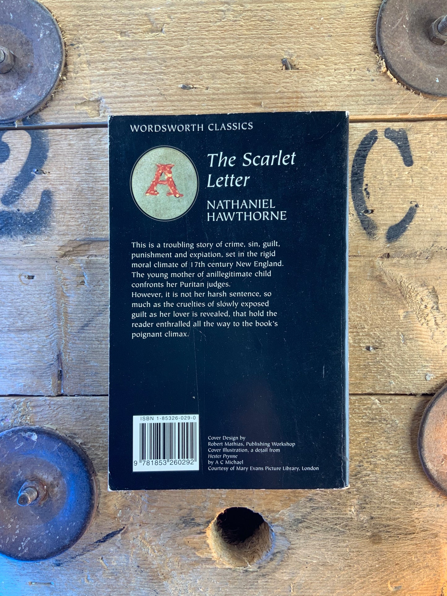 The scarlet letter - Nathaniel Howthorne