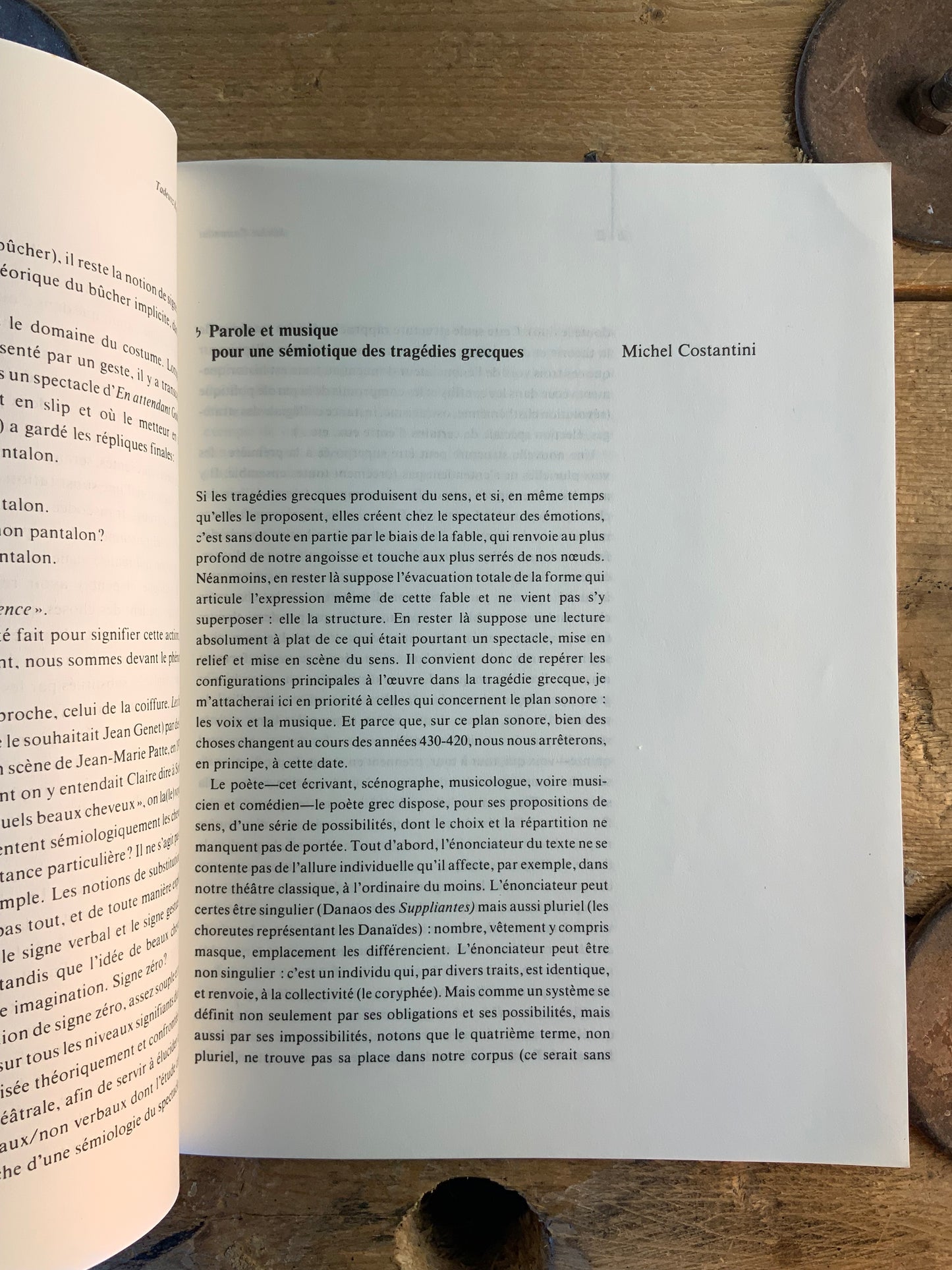 Sémiologie du spectacle : réception [ Degrés - Revue de synthèse à orientation sémiologique ] - 1982 - n° 31