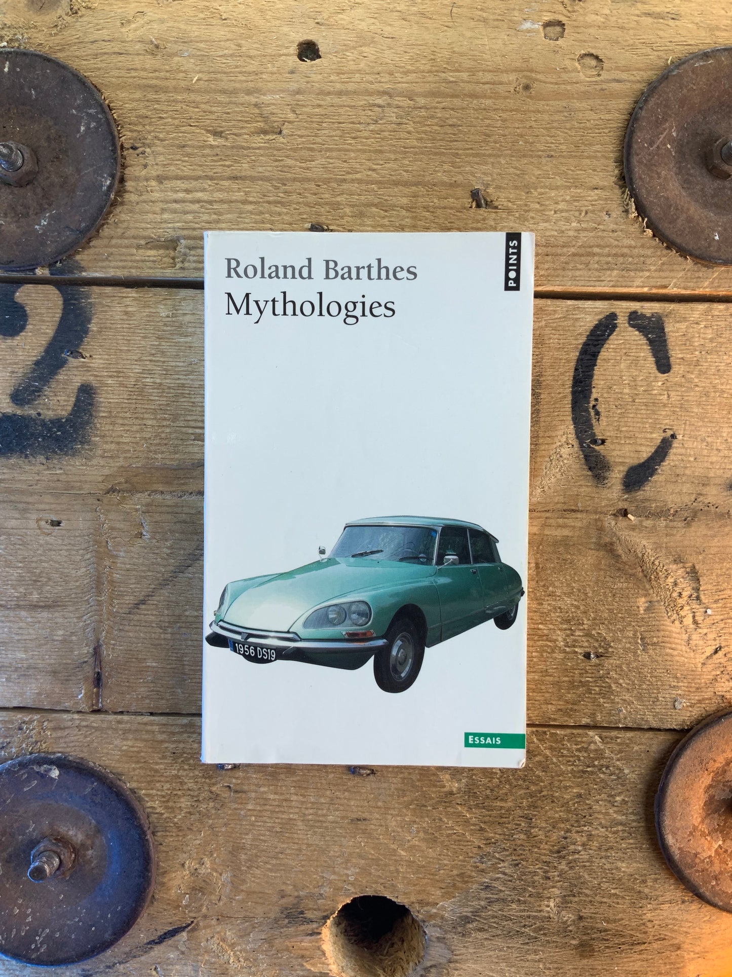 Mythologies - Roland Barthes