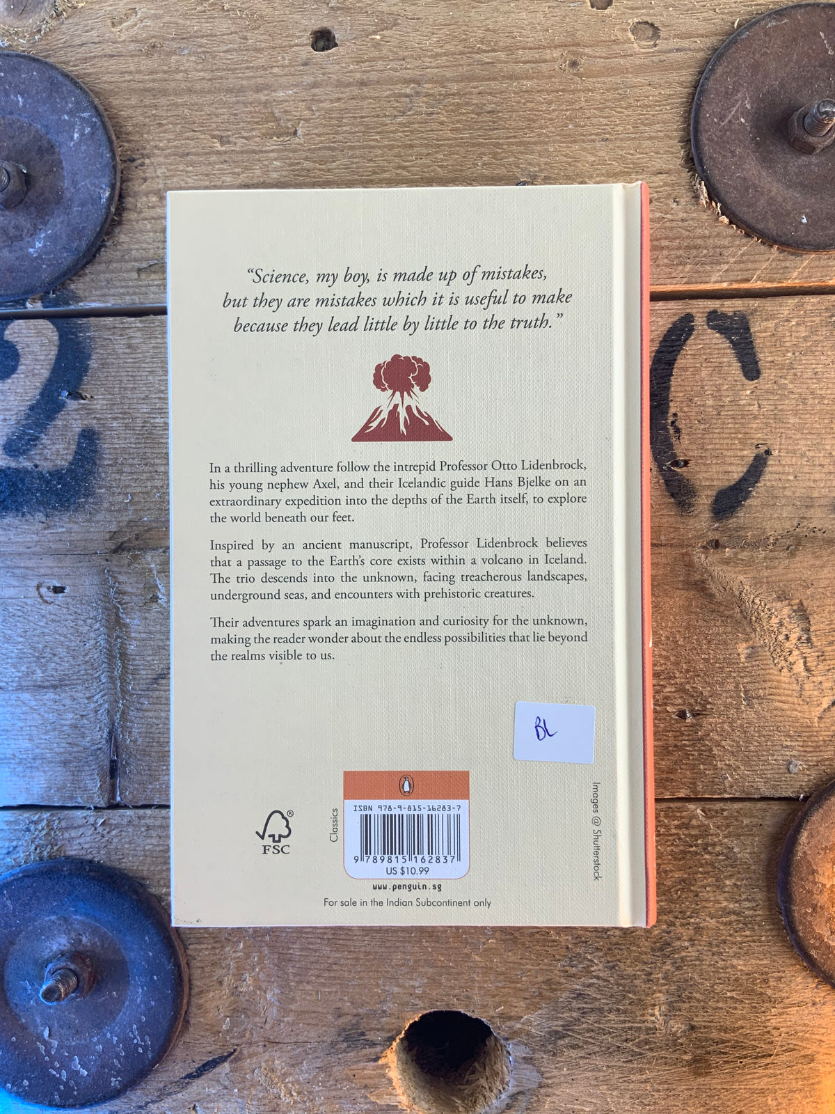 Journey to the centre of earth - Jules Verne [neuf]