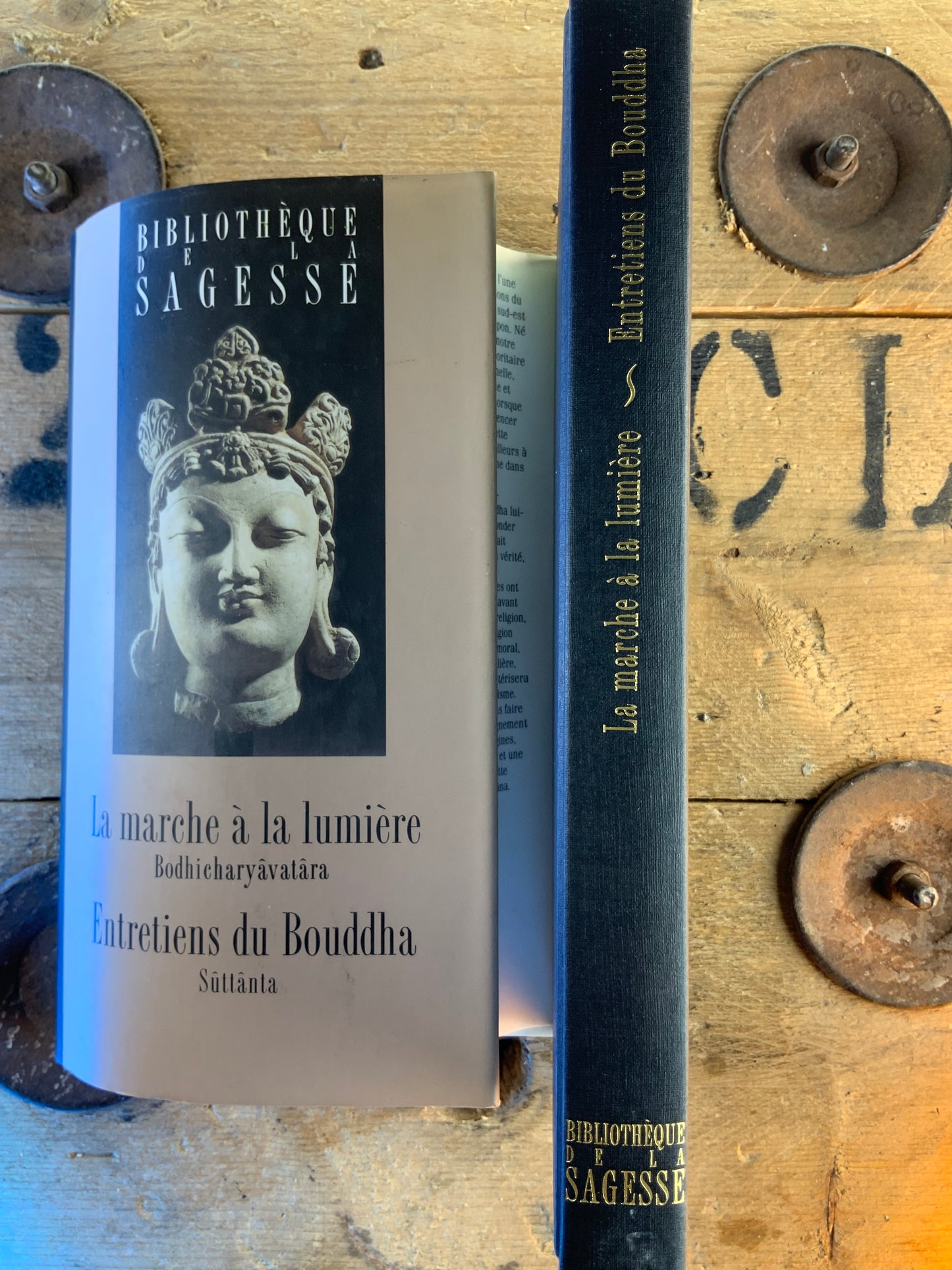 La marche à la lumière - Bodhicharyâvatâra | Entretiens du Bouddha - Sûttânta