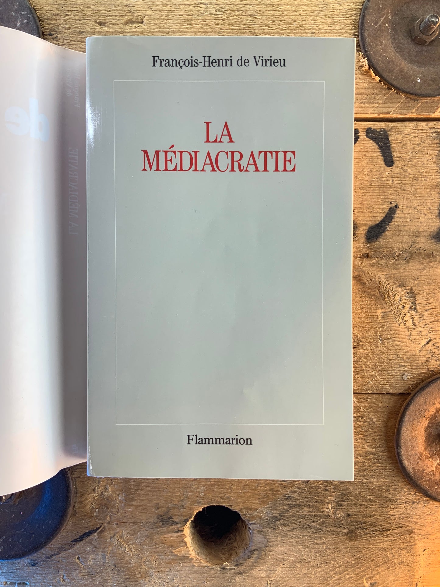 La médiacratie - François Henri de Virieu
