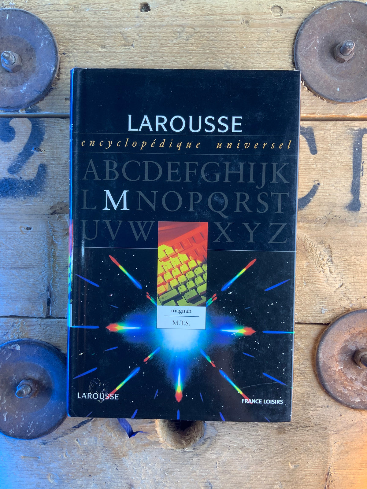 Larousse Encyclopédique Universel - en 16 volumes