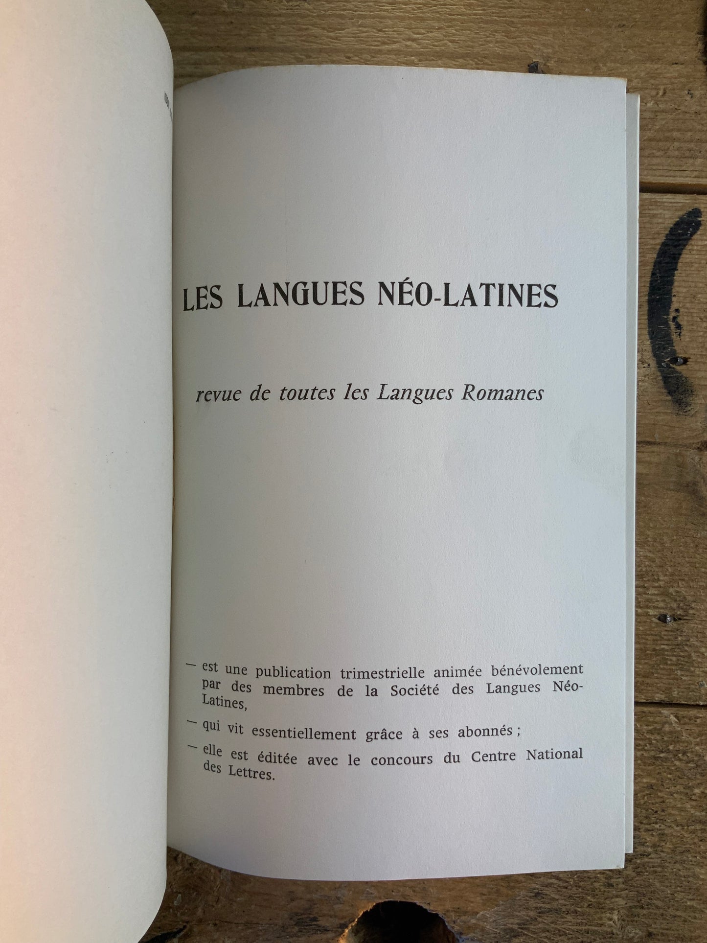 L’éclosion d’une nouvelle sensibilité dans la poésie espagnole contemporaine (1970-1990) - [ Les langues néo-latines - Revue de toutes les langues romaines ]