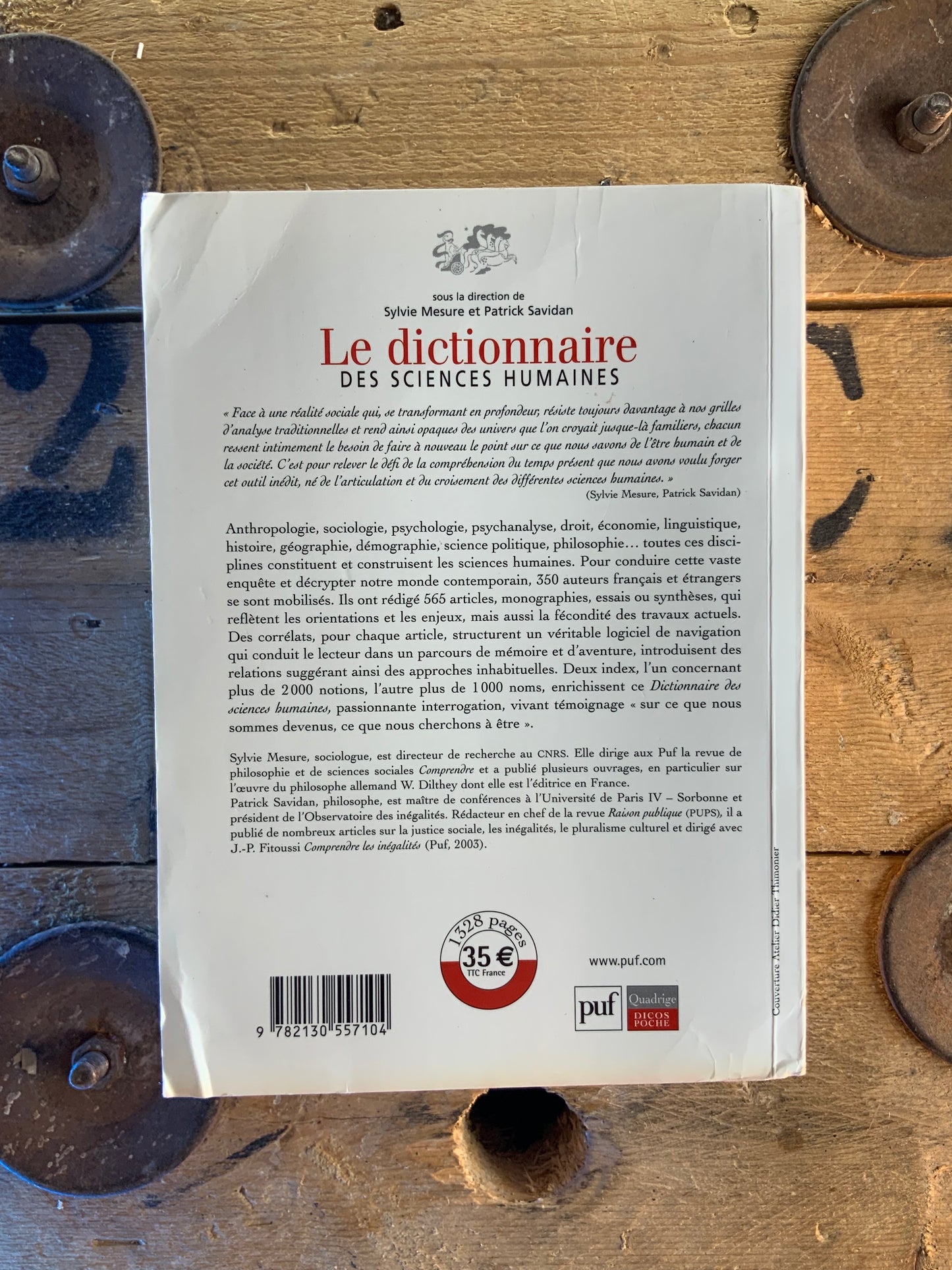 Le dictionnaire des sciences humaines