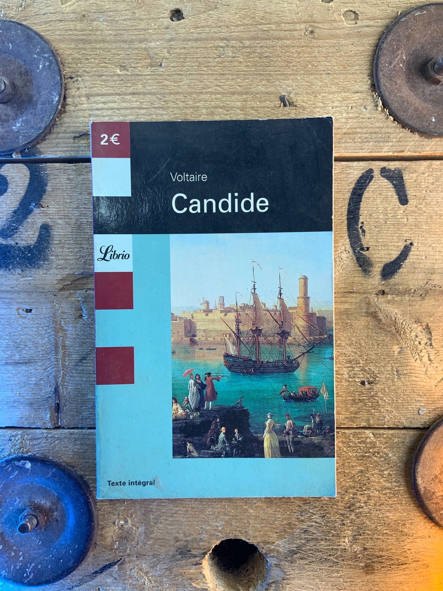 Candide - Voltaire