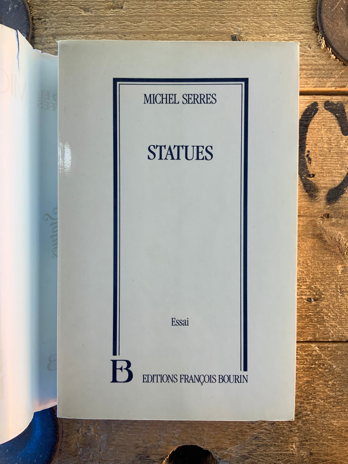 Statues - Michel Serres