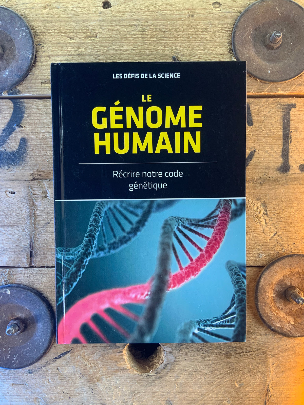 Le génome humain : récrire notre code génétique [ Collection les défis de la science ]