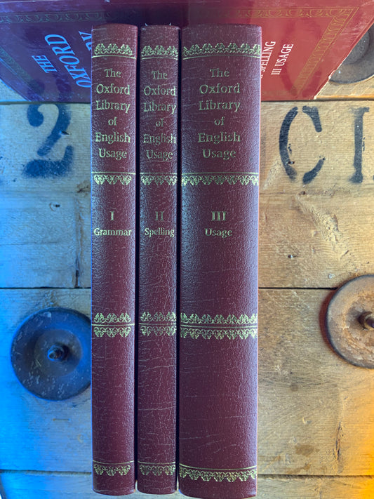 The Oxford Library of English Usage : I. Grammar - II. Spelling - III. Usage
