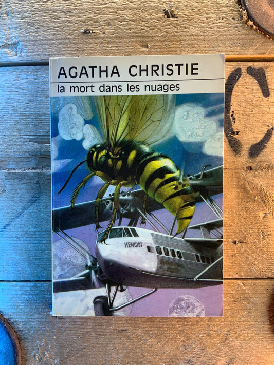 La mort dans les nuages - Agatha Christie