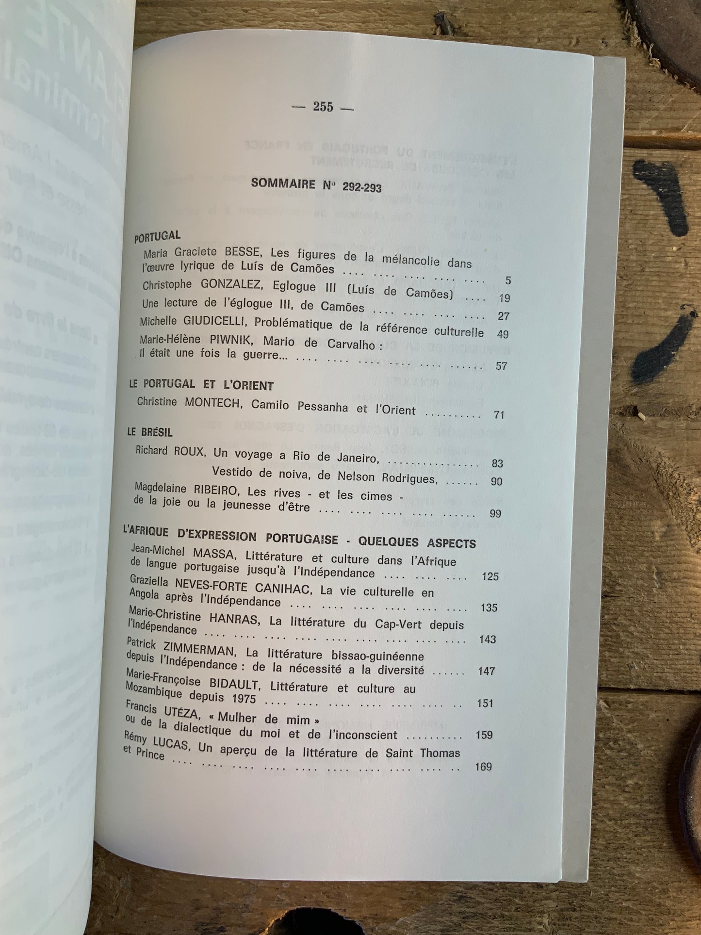 Mondes lusophones [ Les langues néo-latines - Revue de toutes les langues romaines ]