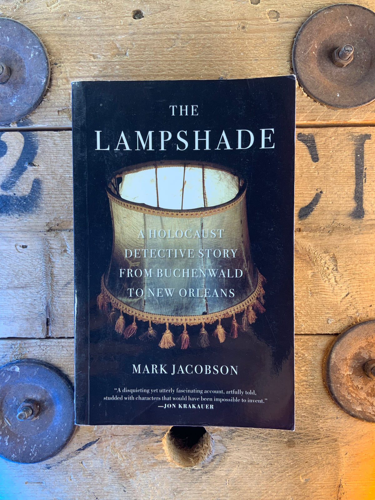 The lampshade : a holocaust detective story from Buchenwald to New Orleans - Marc Jackobson