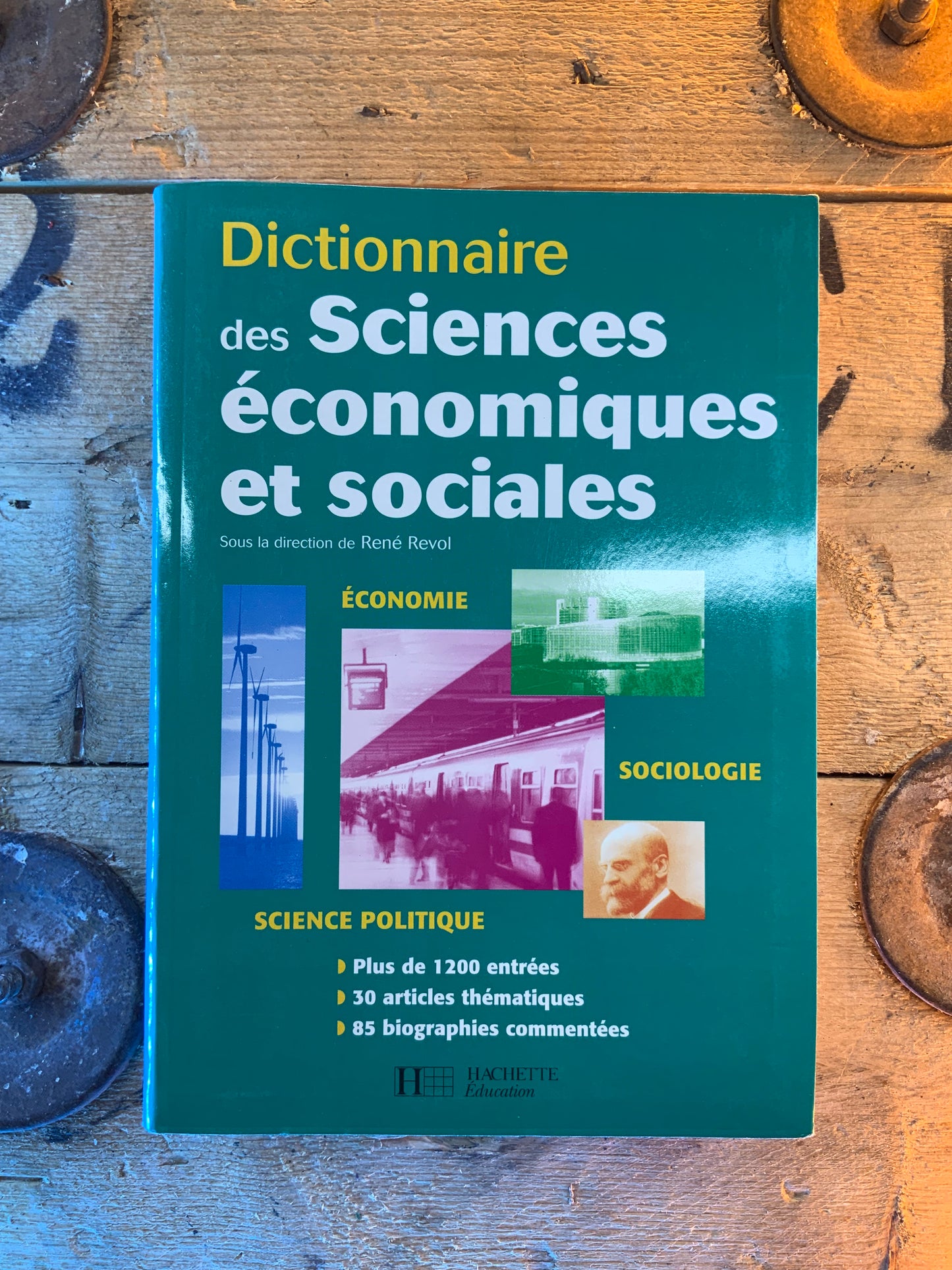 Dictionnaire des sciences économiques et sociales