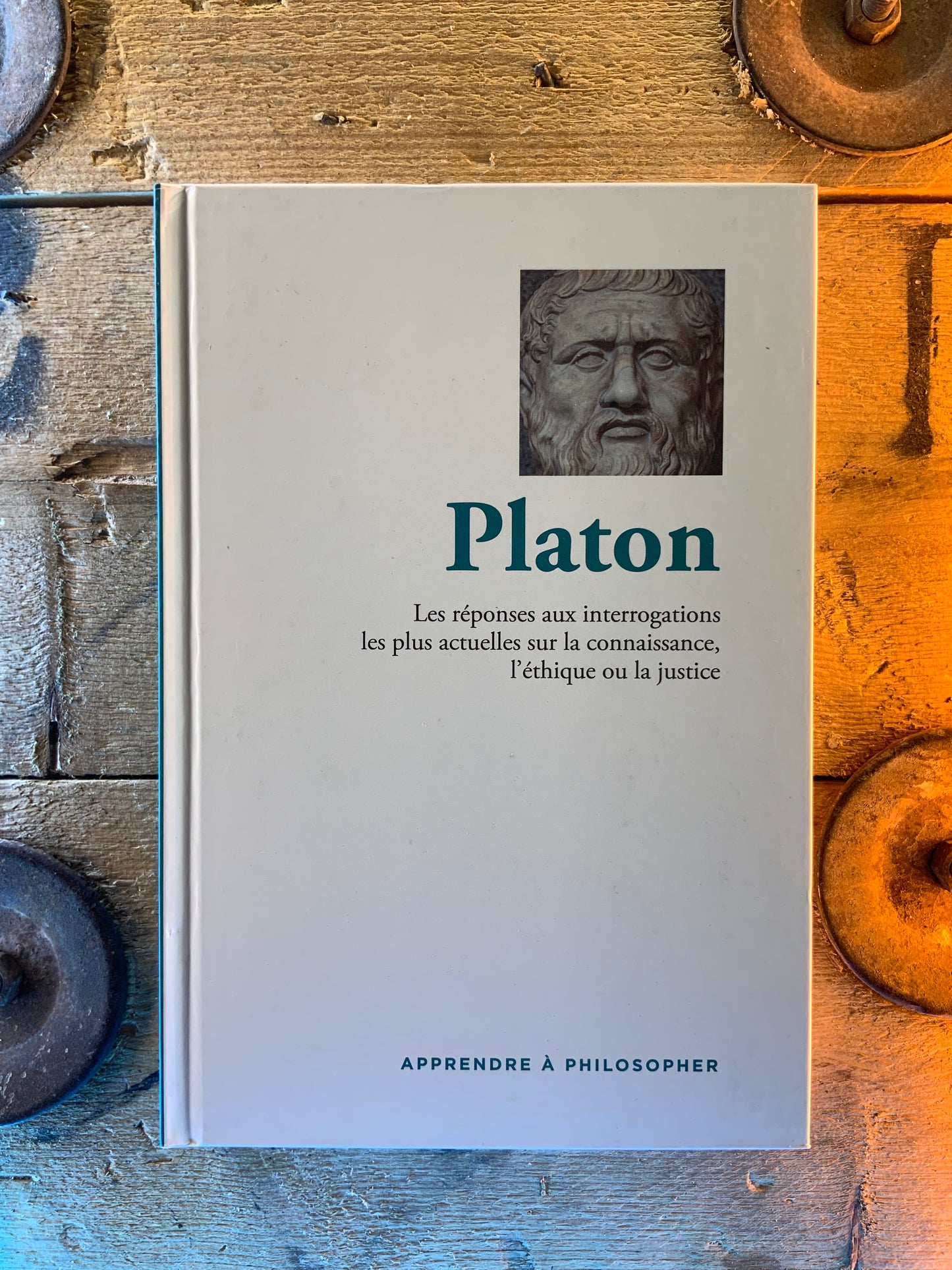 Platon : Les réponses aux interrogations les plus actuelles sur la connaissance, l’éthique ou la justice