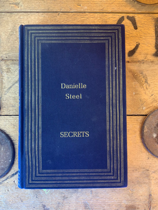 Secrets - Danielle Steel