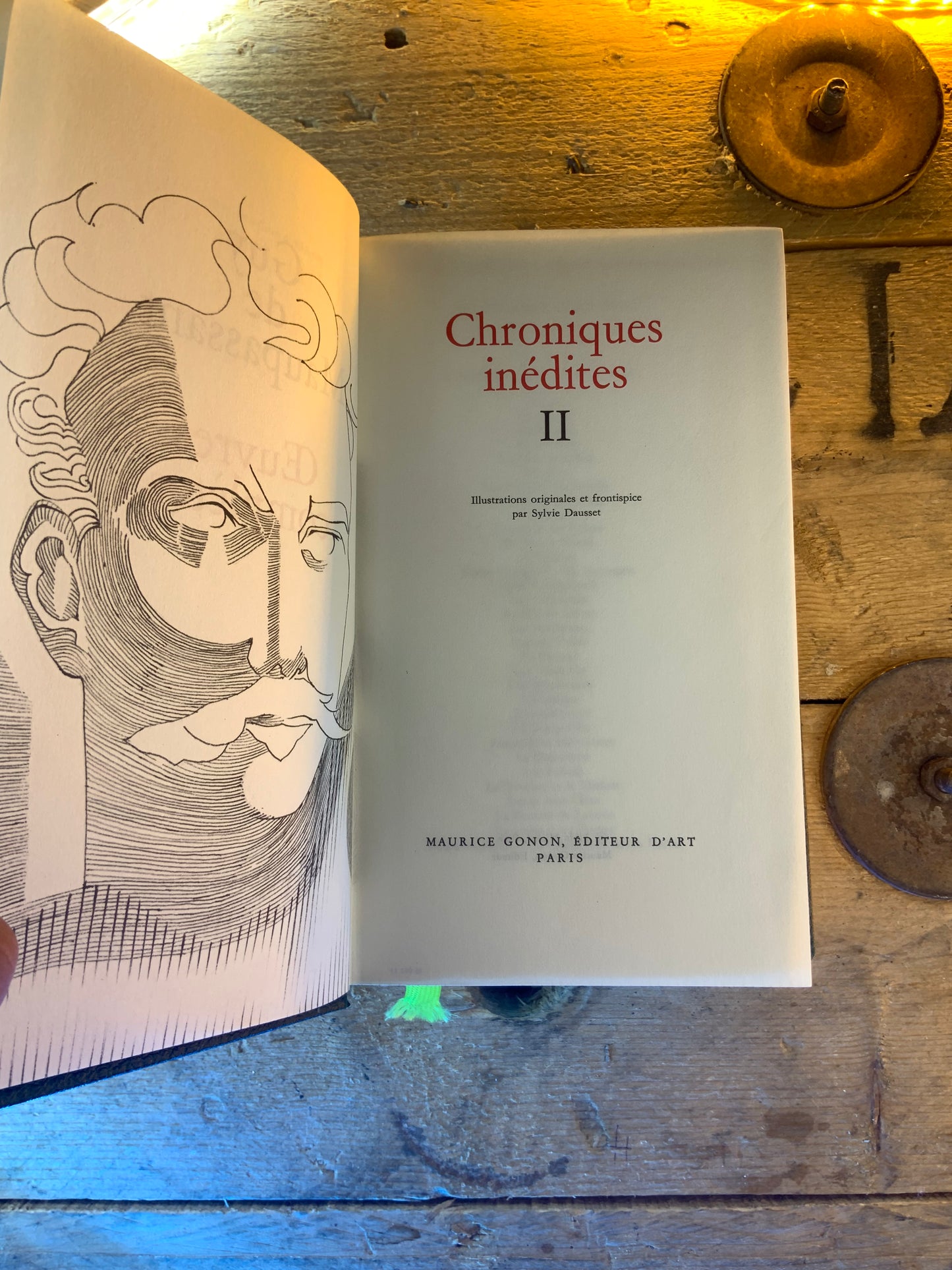 Chroniques inédites , Guy de Maupassant (en 2 tomes)